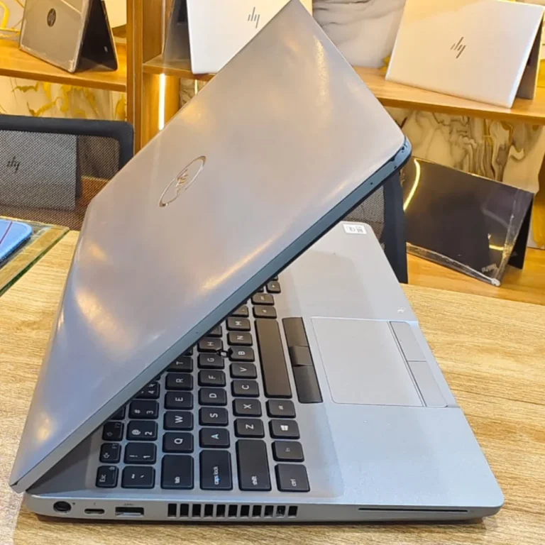 Dell Precision 3551 | Intel Core i7 10th Gen | 32GB RAM | 512GB SSD | 15.6″ FHD Display | 4GB NVIDIA Graphics